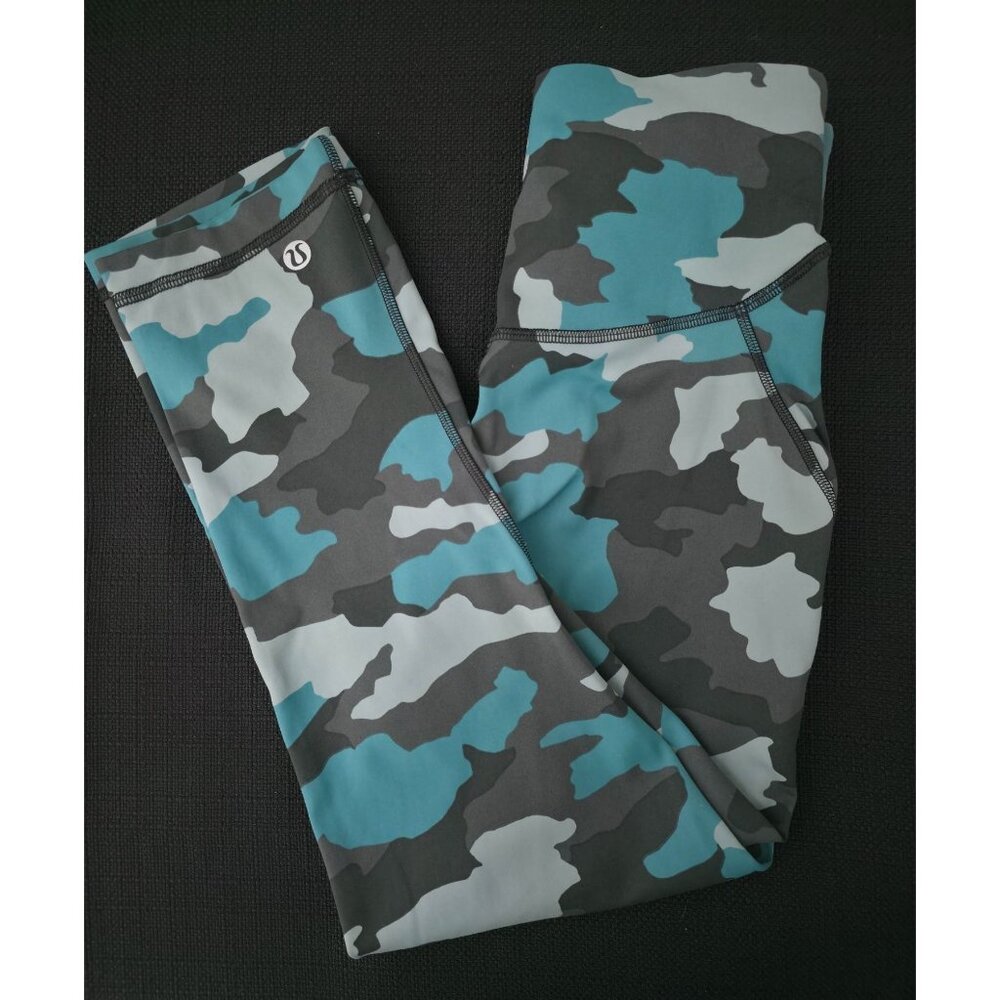 Lululemon Base Pace High-Rise Tidewater Teal Camo Crop Athletic Leggings Sz 2